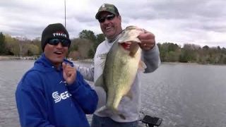 Mark Zona on Fishing Vibrating Jigs